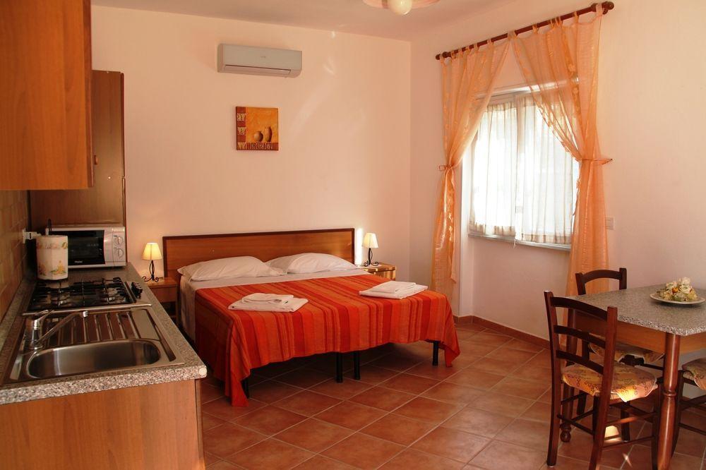 Casa Vacanze Cau - Viale Europa Alghero Exterior photo