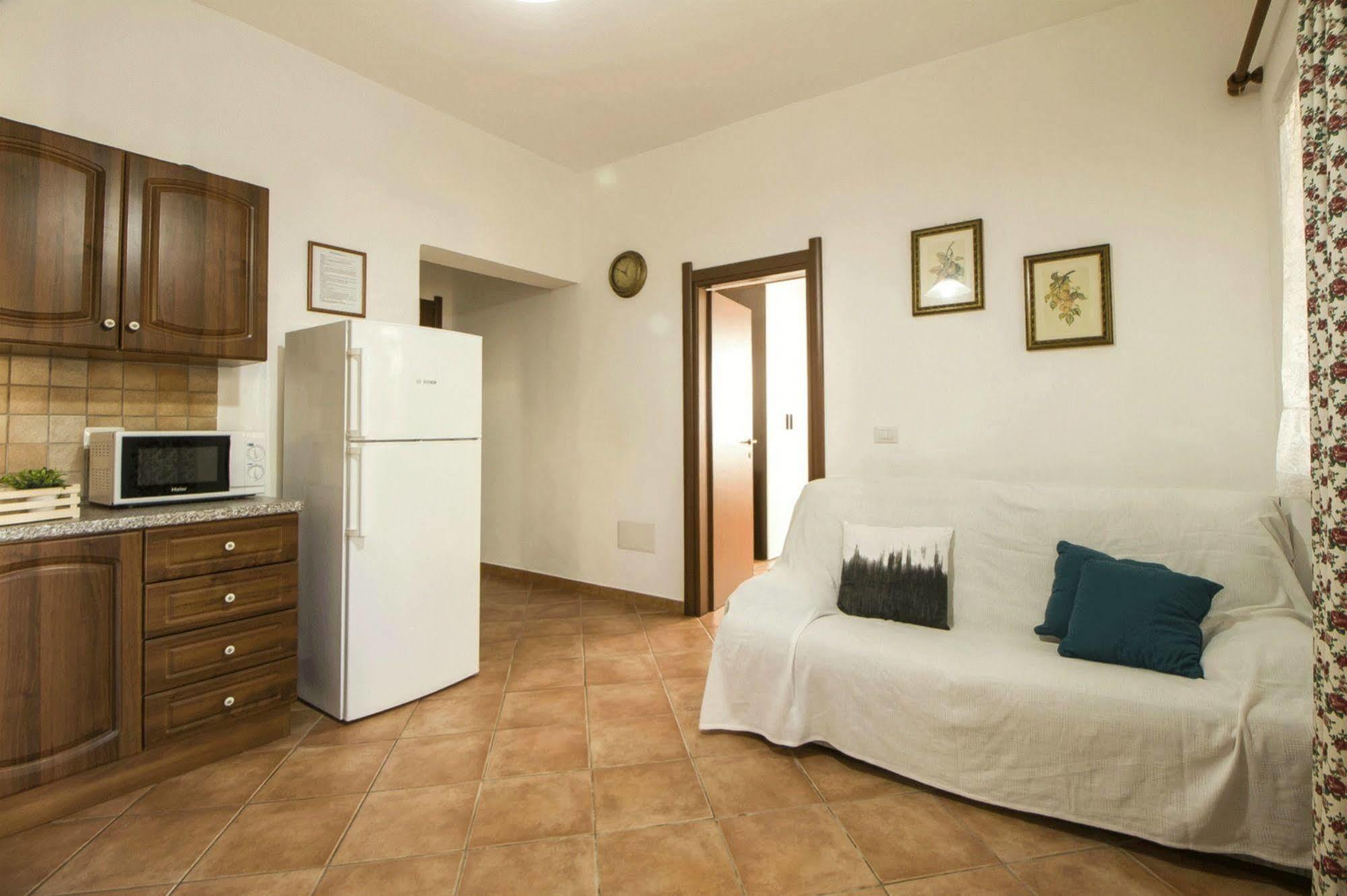 Casa Vacanze Cau - Viale Europa Alghero Exterior photo